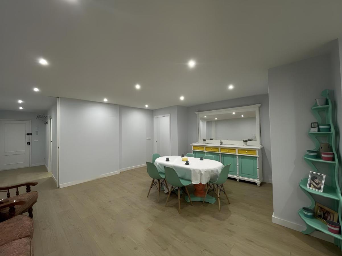 Amplio Y Moderno Piso De 4 Habitaciones Y Terraza بونتيفيذرا المظهر الخارجي الصورة